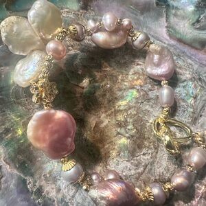 Genuine Pearl Bracelet with Gold Accents